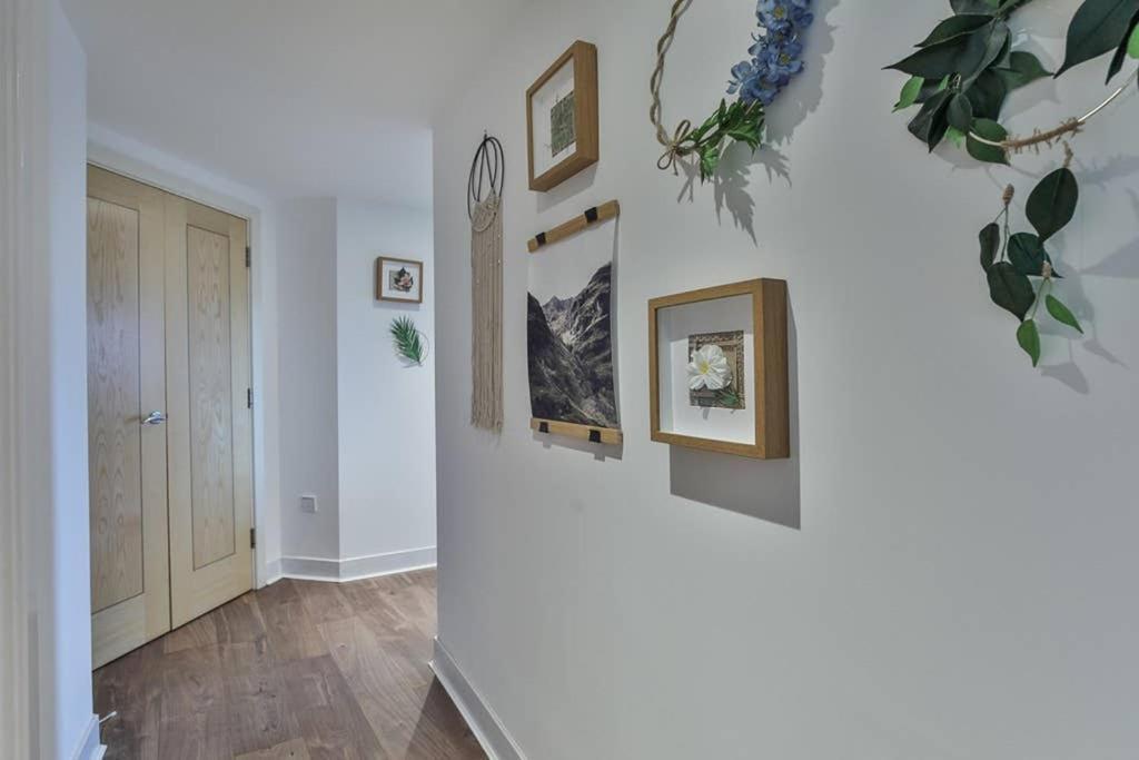 The Exclusive Gem Of Leeds - Sleeps 8 Apartamento Exterior foto