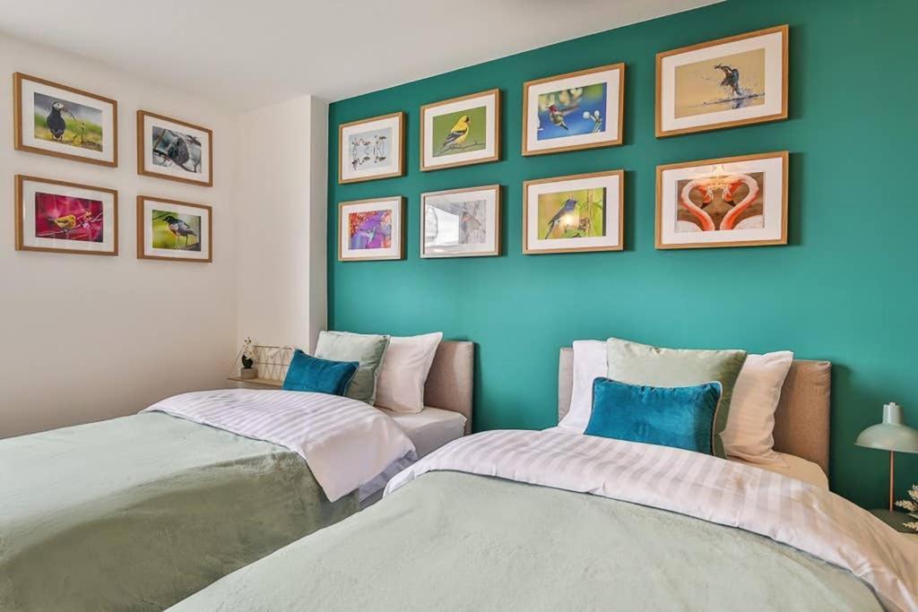 The Exclusive Gem Of Leeds - Sleeps 8 Apartamento Exterior foto